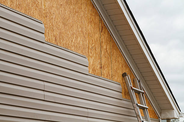 24/7 Emergency Vinyl Siding experts in Marion, IN